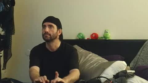 Snapshot of jgquaife chatting on November 19, 4:01 am FoxHunter1 online show from November 19, 4:01 am