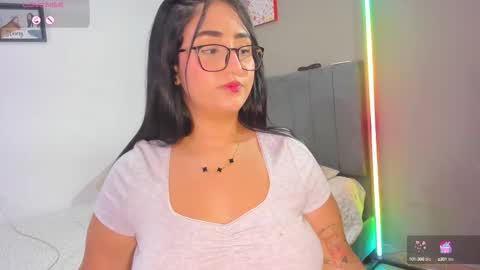 jhackelin  My independent account online show from October 13, 11:16 pm