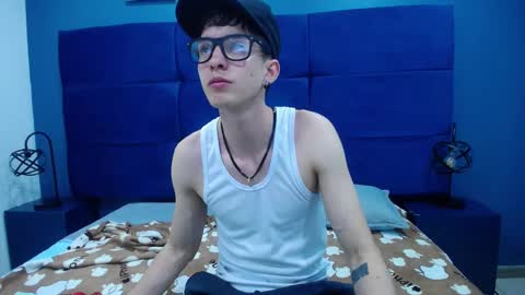 Snapshot of jheampiero chatting on September 16, 1:34 pm Jheampiero online show from September 16, 1:34 pm