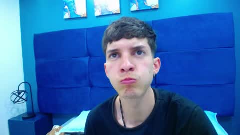 Snapshot of jheampiero chatting on September 20, 1:56 pm Jheampiero online show from September 20, 1:56 pm