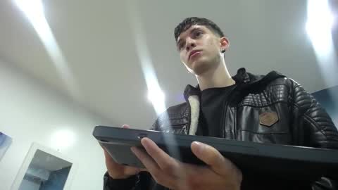 Snapshot of jheampiero chatting on November 25, 12:38 pm Jheampiero online show from November 25, 12:38 pm