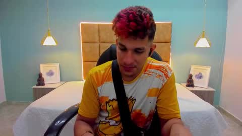 Snapshot of jheidertwink chatting on September 28, 12:21 pm Jheider R. online show from September 28, 12:21 pm