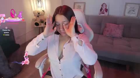 Jhiinny online show from October 4, 3:26 am