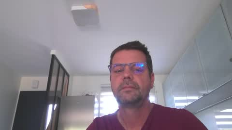 Snapshot of jhmec44000 chatting on July 6, 11:18 am jhmec44000 online show from July 6, 11:18 am