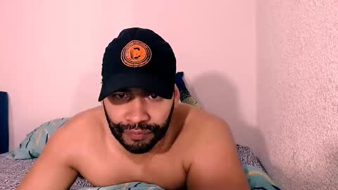 Snapshot of jho173027 chatting on November 7, 4:01 am En moreno online show from November 7, 4:01 am