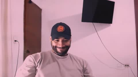 Snapshot of jho173027 chatting on January 12, 6:24 pm En moreno online show from January 12, 6:24 pm