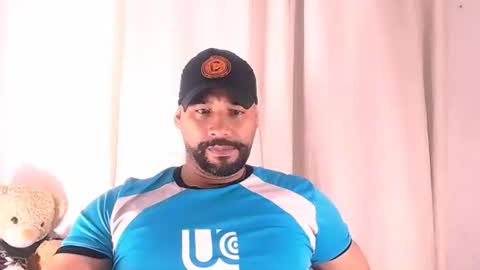 Snapshot of jho173027 chatting on February 12, 3:01 am En moreno online show from February 12, 3:01 am