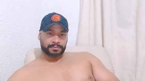 Snapshot of jho173027 chatting on March 2, 4:14 am En moreno online show from March 2, 4:14 am