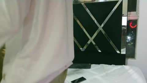 jhoana aston - daniel online show from January 1, 5:01 am