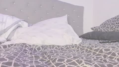 jhoanatrans22 online show from January 5, 9:47 pm