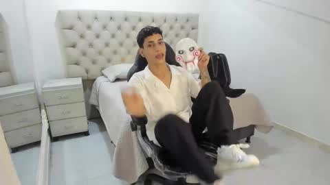 Snapshot of jhoanleandro chatting on November 1, 5:53 am jhoanleandro online show from November 1, 5:53 am