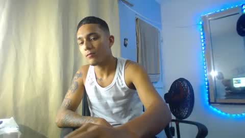 jhonaiker online show from October 8, 10:40 pm