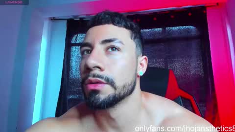 Jhojan Strong  online show from February 24, 7:01 pm