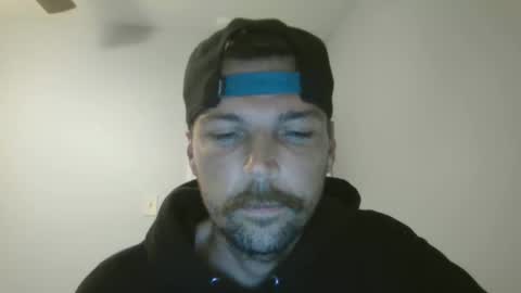 Snapshot of jholls chatting on September 13, 7:13 pm jholls online show from September 13, 7:13 pm