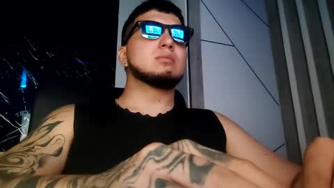 jhon online show from February 8, 6:12 am