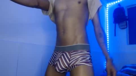 jhon_hot09 online show from October 30, 4:58 am