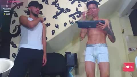 jhon_malo online show from February 18, 12:39 am