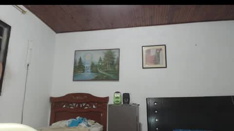 jhon tommy online show from December 15, 10:18 am