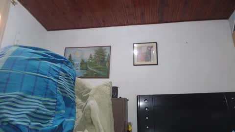 jhon tommy online show from January 7, 12:09 pm