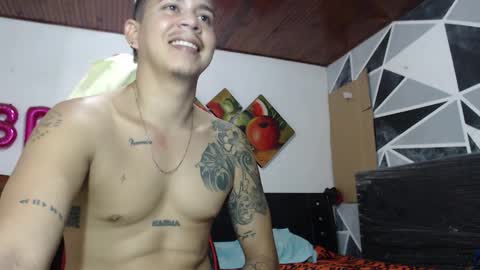 jhon tommy online show from February 4, 8:14 pm