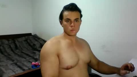 jhon_walkersky online show from December 5, 12:41 am