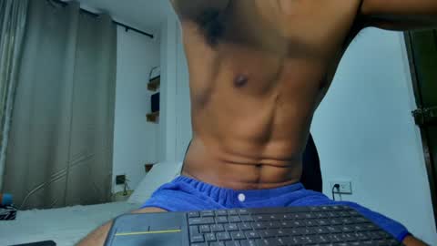 Snapshot of jhon_wich2 chatting on June 13, 6:06 pm Jhon wich2 online show from June 13, 6:06 pm