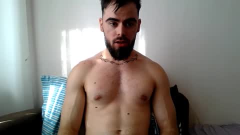 Here are Jhon and Tomy online show from October 29, 12:51 pm