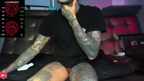 Snapshot of jhonny_ackerman chatting on July 20, 12:07 pm jhonny_ackerman online show from July 20, 12:07 pm
