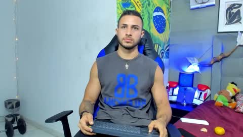 jhonny online show from November 2, 4:04 am