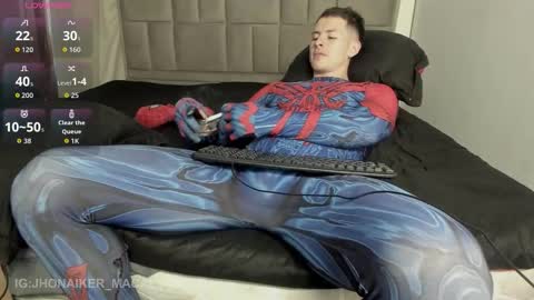 Snapshot of jhonny_macallan chatting on October 31, 7:59 pm Jhonaiker online show from October 31, 7:59 pm