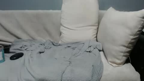 Snapshot of jhonnyboyx chatting on December 15, 5:02 am jhonnyboyx online show from December 15, 5:02 am