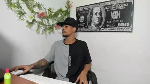 jhonson821 online show from November 1, 1:07 am