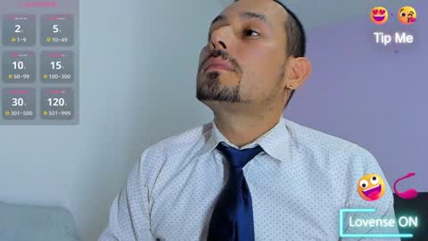 Jhony Alzate online show from December 20, 3:25 am