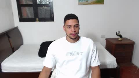 Jhors online show from October 31, 1:06 am