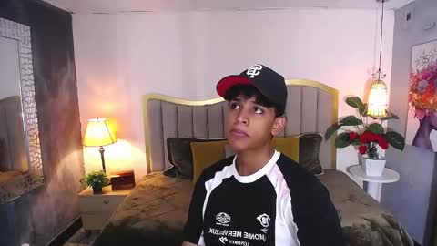 jhos online show from December 1, 1:38 pm