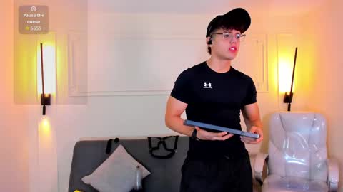 Snapshot of jhoumod_21 chatting on October 3, 10:23 am jhoumod_21 online show from October 3, 10:23 am