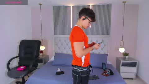 Snapshot of jhoumod_21 chatting on November 22, 3:05 am jhoumod_21 online show from November 22, 3:05 am