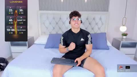 Snapshot of jhoumod_21 chatting on December 2, 3:12 am jhoumod_21 online show from December 2, 3:12 am