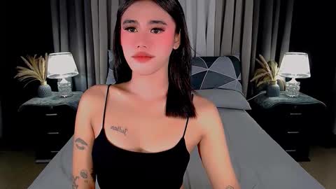 Snapshot of jhuliana_and_charles_room chatting on September 12, 2:00 am jhuliana_and_charles_room online show from September 12, 2:00 am