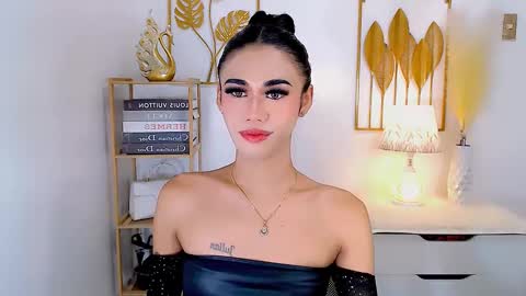 julie online show from December 9, 8:22 am