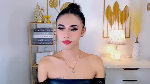 julie online show from December 11, 6:09 pm