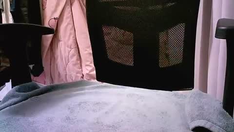 Lets play online show from August 8, 12:51 pm
