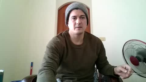 jhwozy online show from December 15, 3:34 am