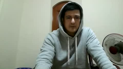 jhwozy online show from November 23, 1:44 pm