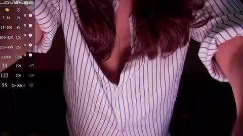 Snapshot of jia_lisaa chatting on August 4, 1:25 pm jia_lisaa online show from August 4, 1:25 pm