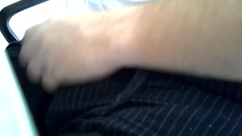 Snapshot of jibey2512 chatting on July 19, 10:52 am jibey2512 online show from July 19, 10:52 am