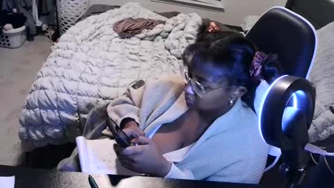 goldenbaby online show from October 3, 1:46 am