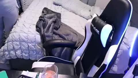 goldenbaby online show from October 26, 1:11 am