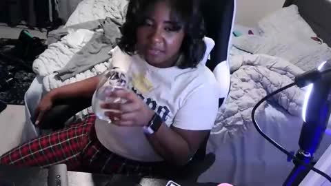 goldenbaby online show from November 8, 4:45 am