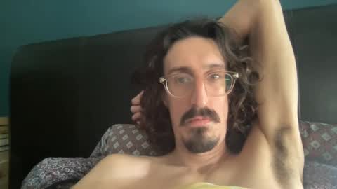 Jigz1986 online show from January 2, 12:46 pm